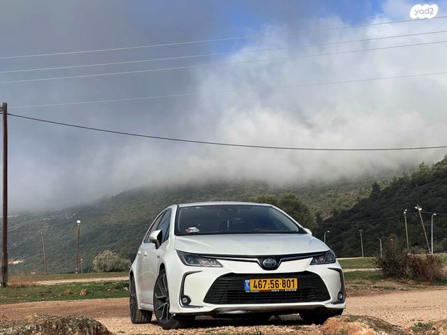 טויוטה קורולה