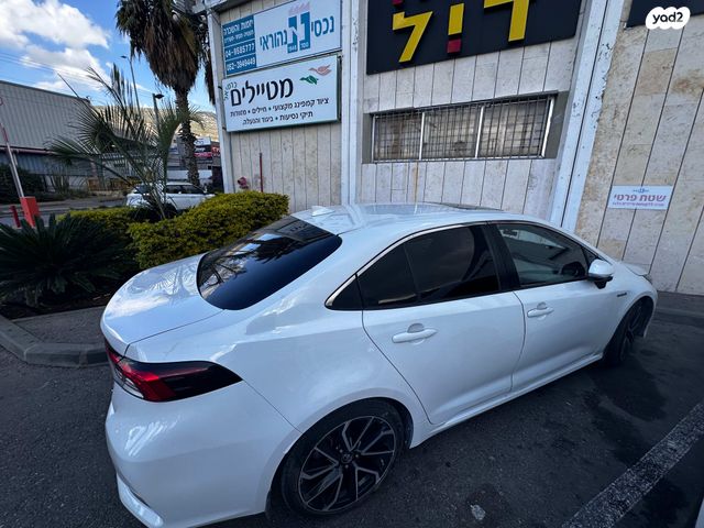 טויוטה קורולה