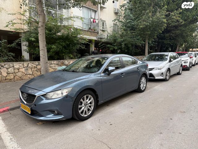 מודעת רכב מאזדה 6