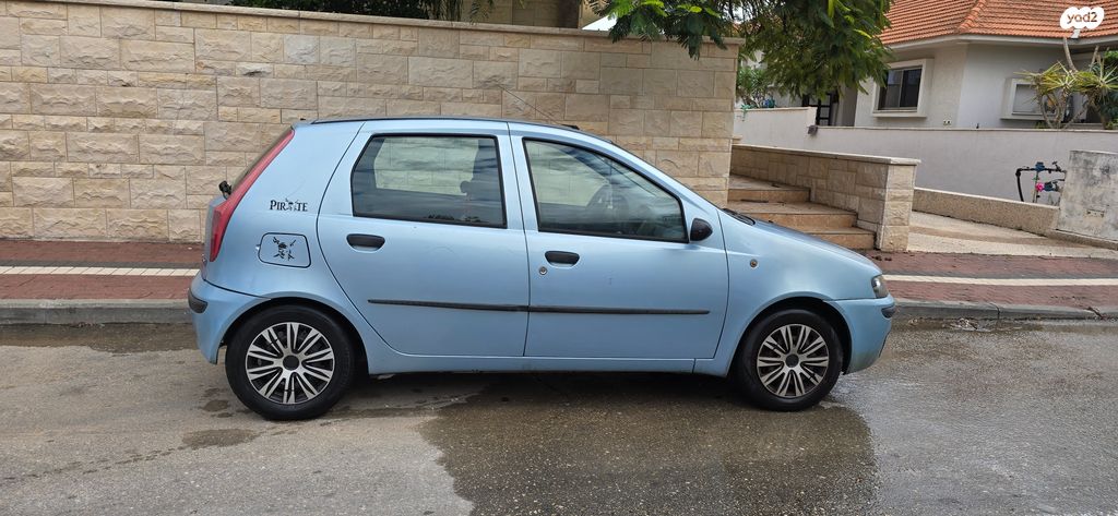 מודעת רכב פיאט פונטו