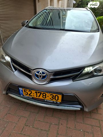 מודעת רכב טויוטה אוריס