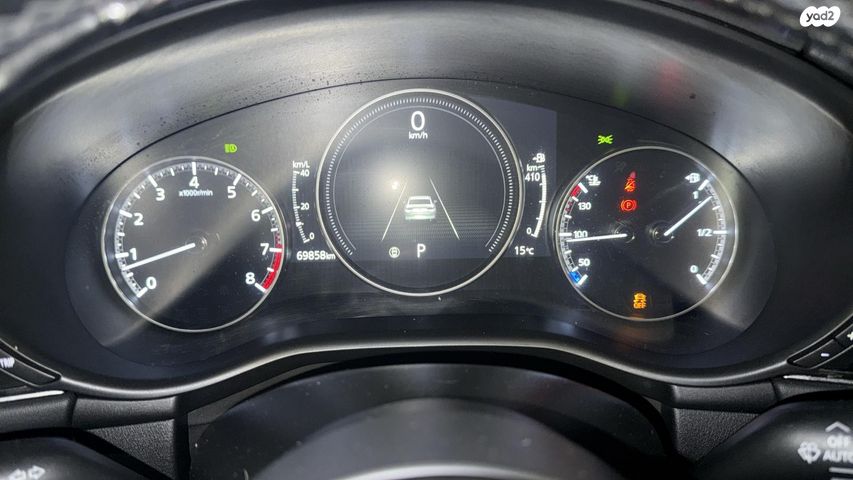 מודעת רכב מאזדה 3