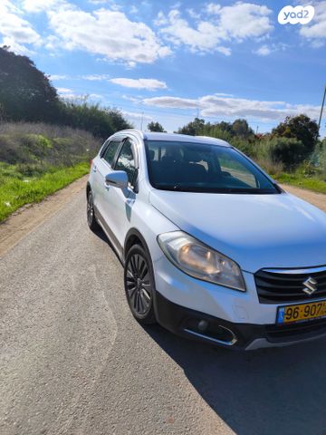 סוזוקי קרוסאובר