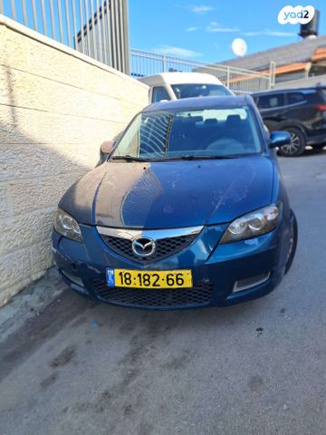 מודעת רכב מאזדה 3