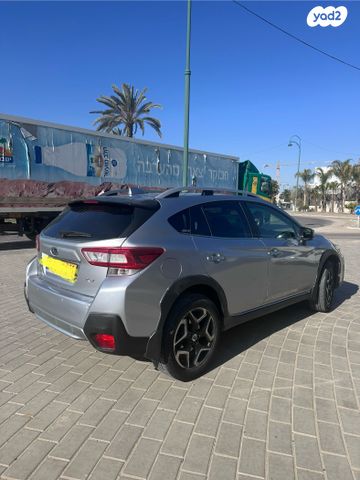 מודעת רכב סובארו XV