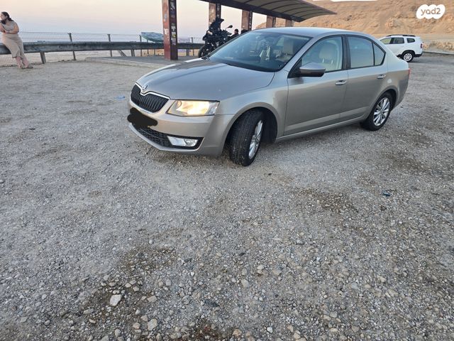 סקודה אוקטביה 