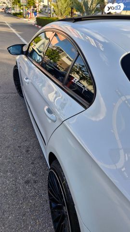 פולקסווגן פאסאט CC