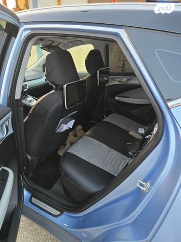 ג׳ילי Geometry C