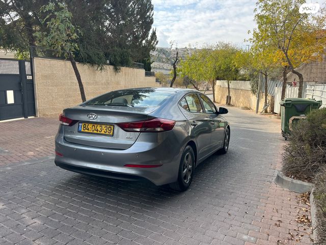 יונדאי אלנטרה