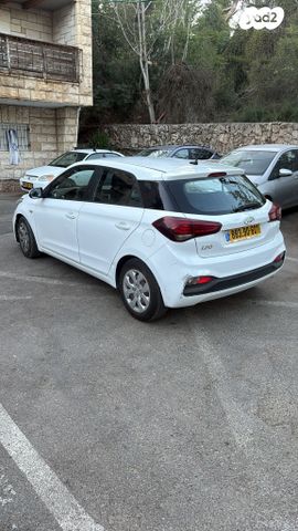 מודעת רכב יונדאי i20