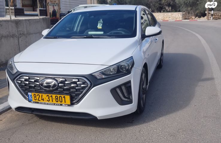 מודעת רכב יונדאי איוניק