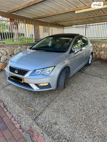 מודעת רכב סיאט לאון