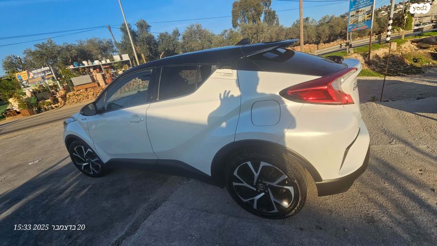 טויוטה C-HR
