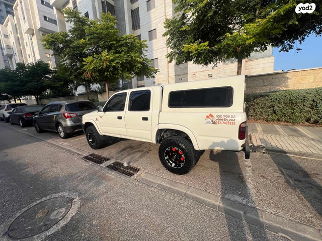 טויוטה היילקס