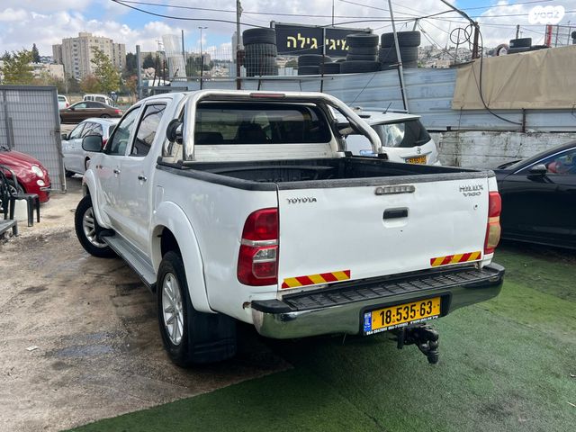טויוטה היילקס ויגו