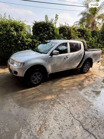 מודעת רכב מיצובישי טרייטון / L200