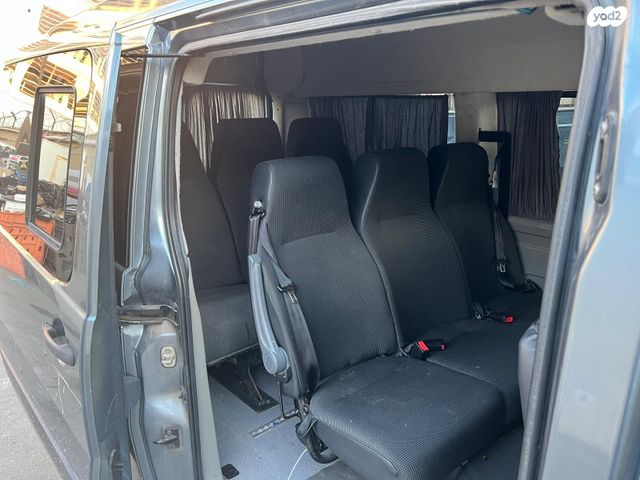 מודעת רכב סיטרואן ג'אמפי