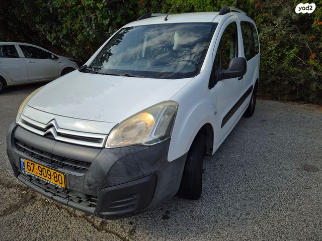 מודעת רכב סיטרואן ברלינגו