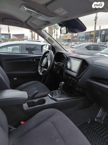 איסוזו די-מקס