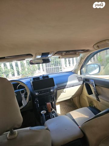 מודעת רכב טויוטה לנד קרוזר