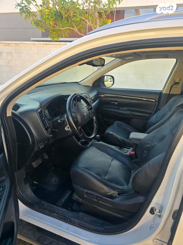 מודעת רכב מיצובישי אאוטלנדר