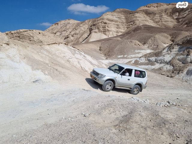 מודעת רכב טויוטה לנד קרוזר