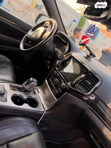 ג'יפ גרנד צ'ירוקי