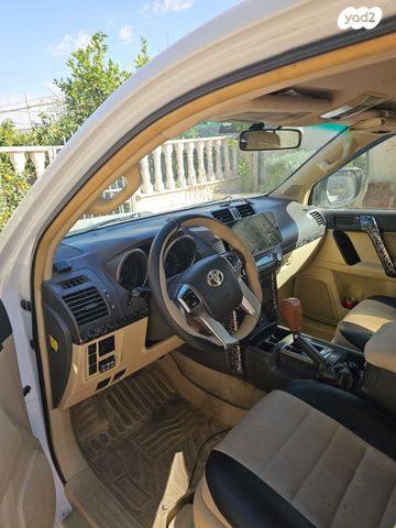 מודעת רכב טויוטה לנד קרוזר