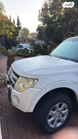 מיצובישי פג'רו