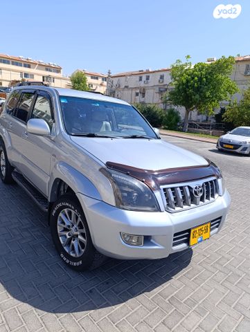 מודעת רכב טויוטה לנד קרוזר