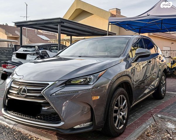 מודעת רכב לקסוס NX