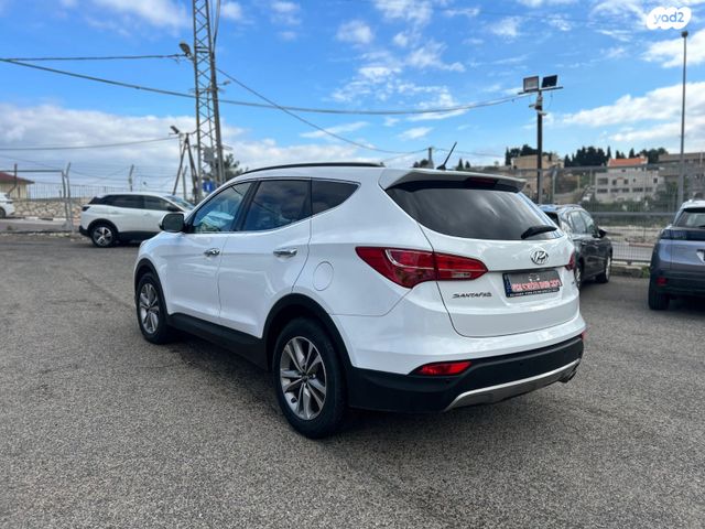 יונדאי סנטה פה