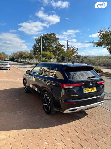 מיצובישי אאוטלנדר