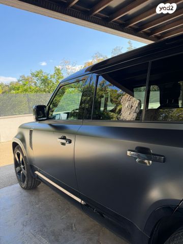 לנד רובר דיפנדר