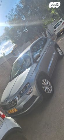 מודעת רכב סקודה קארוק