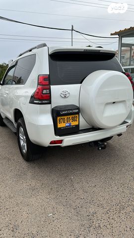 מודעת רכב טויוטה לנד קרוזר