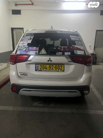 מיצובישי אאוטלנדר