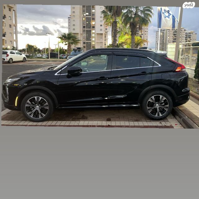 מודעת רכב מיצובישי אקליפס קרוס