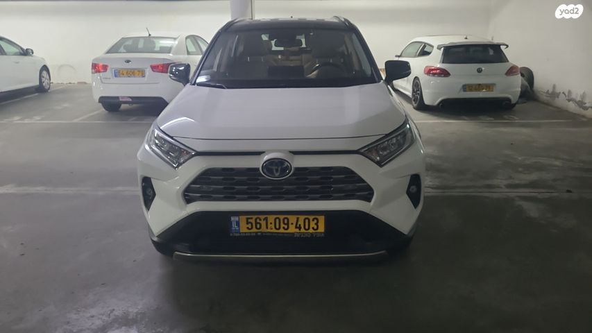 מודעת רכב טויוטה RAV4