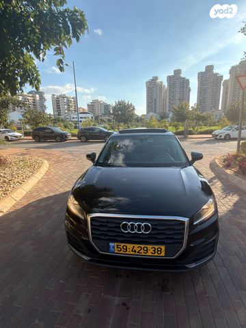 מודעת רכב אאודי Q2