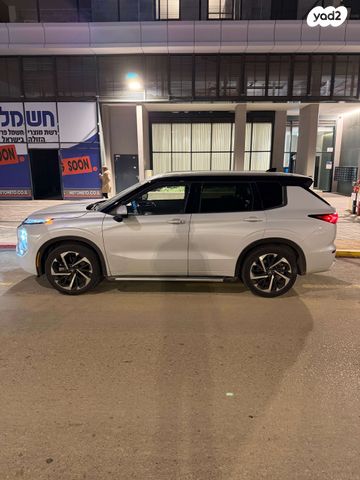 מיצובישי אאוטלנדר