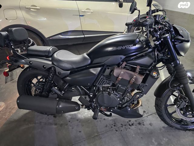 קאוואסאקי Eliminator 500