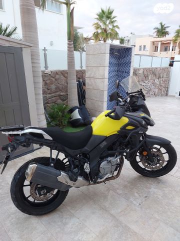 סוזוקי DL650 וי-סטרום