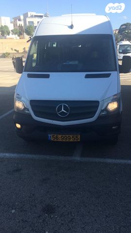 מיניבוסים ורכבי הסעות