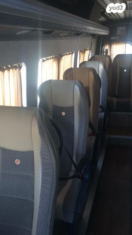 מיניבוסים ורכבי הסעות