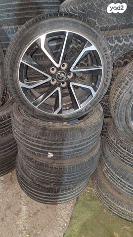 feedItemObj.data.row_1