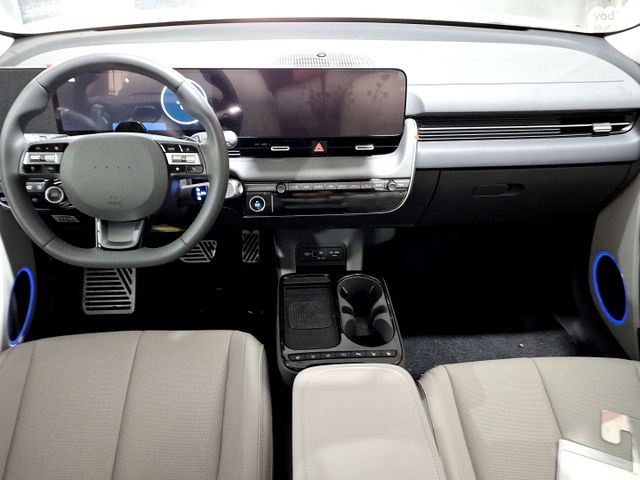 יונדאי איוניק 5