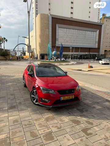 מודעת רכב סיאט לאון