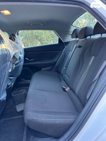 יונדאי אלנטרה