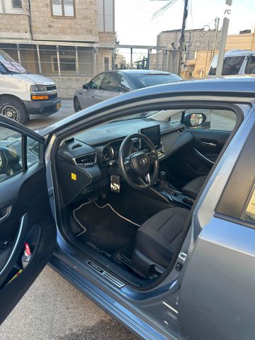 טויוטה קורולה